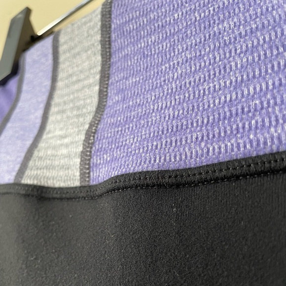Lululemon size 8 reversible wunder under cropped leggings purple stripe - Picture 2 of 6